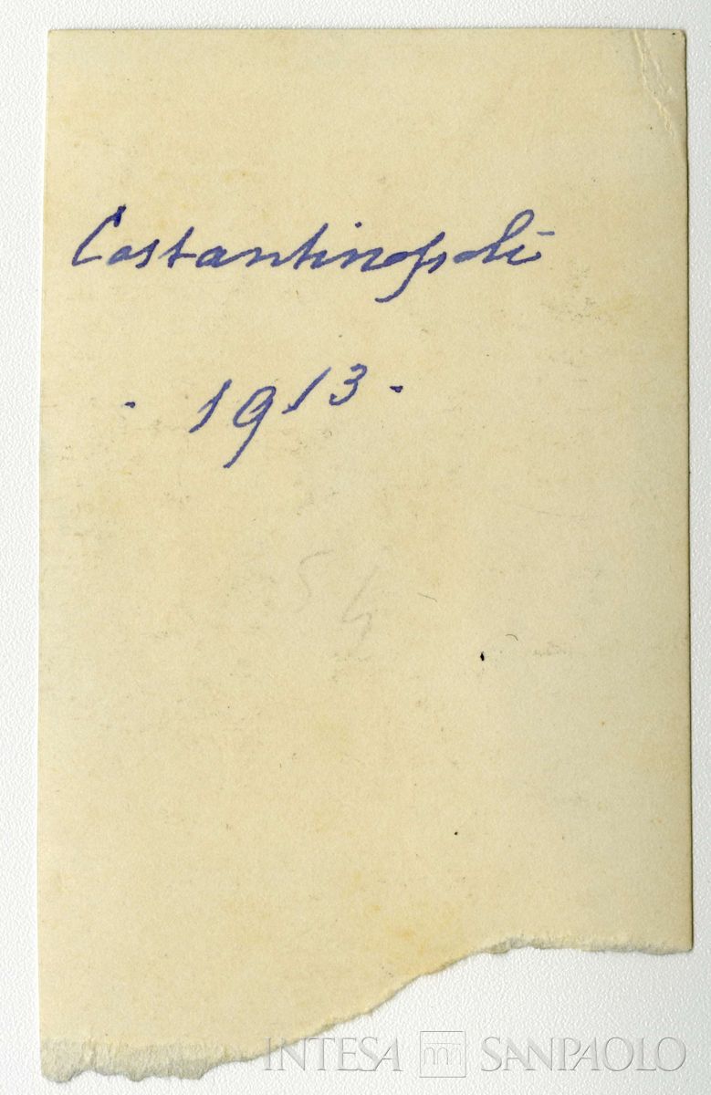 Nogara Ester all'aperto, 1913 (fotografo sconosciuto)