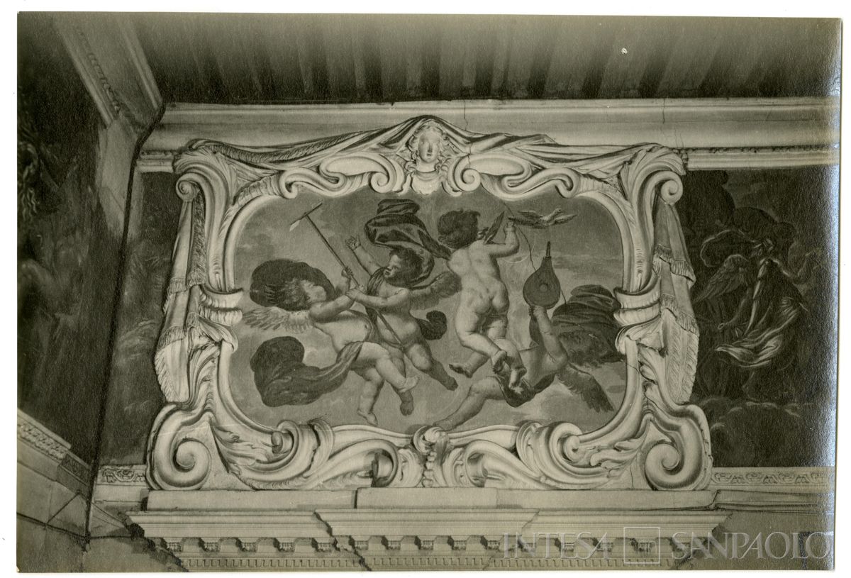 Palazzo Leoni Montanari, anticamera dei Quattro Elementi, affresco nel cartiglio del sovraporta raffigurante "L'Aria" di Luigi Dorigny, 1929 (Foto Tapparo & Trentin)