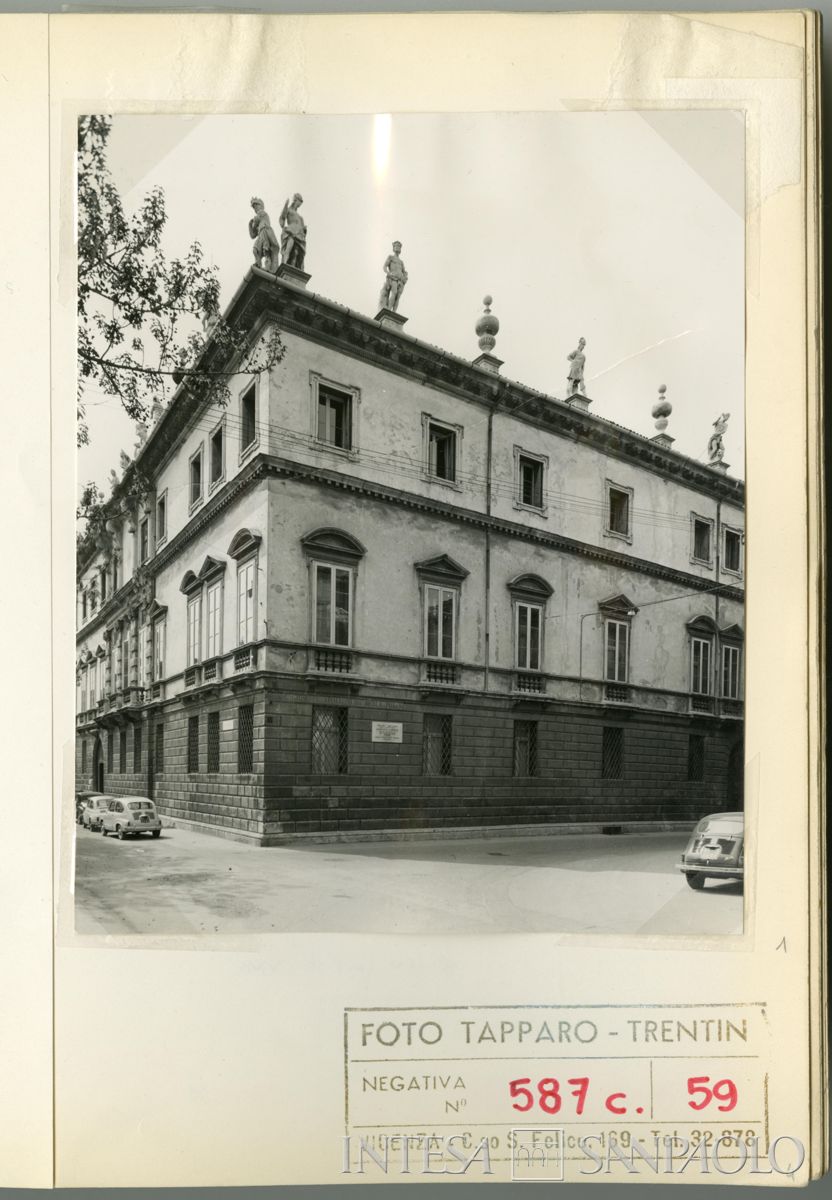 Palazzo Leoni Montanari, esterni, 1966 (Foto Tapparo & Trentin)