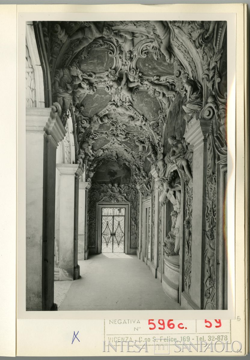 Palazzo Leoni Montanari, primo piano della Loggia d'Ercole, 1966 (Foto Tapparo & Trentin)