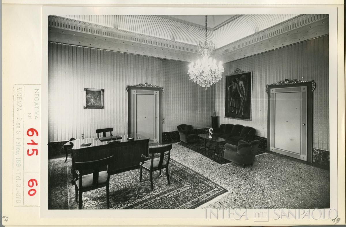 Palazzo Leoni Montanari, ex Sala Verde, ora dei Longhi, 1966 (Foto Tapparo & Trentin)