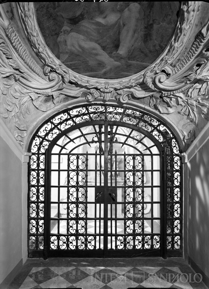 Palazzo Leoni Montanari, volta del sottoscala, 1966 (Foto Tapparo & Trentin)