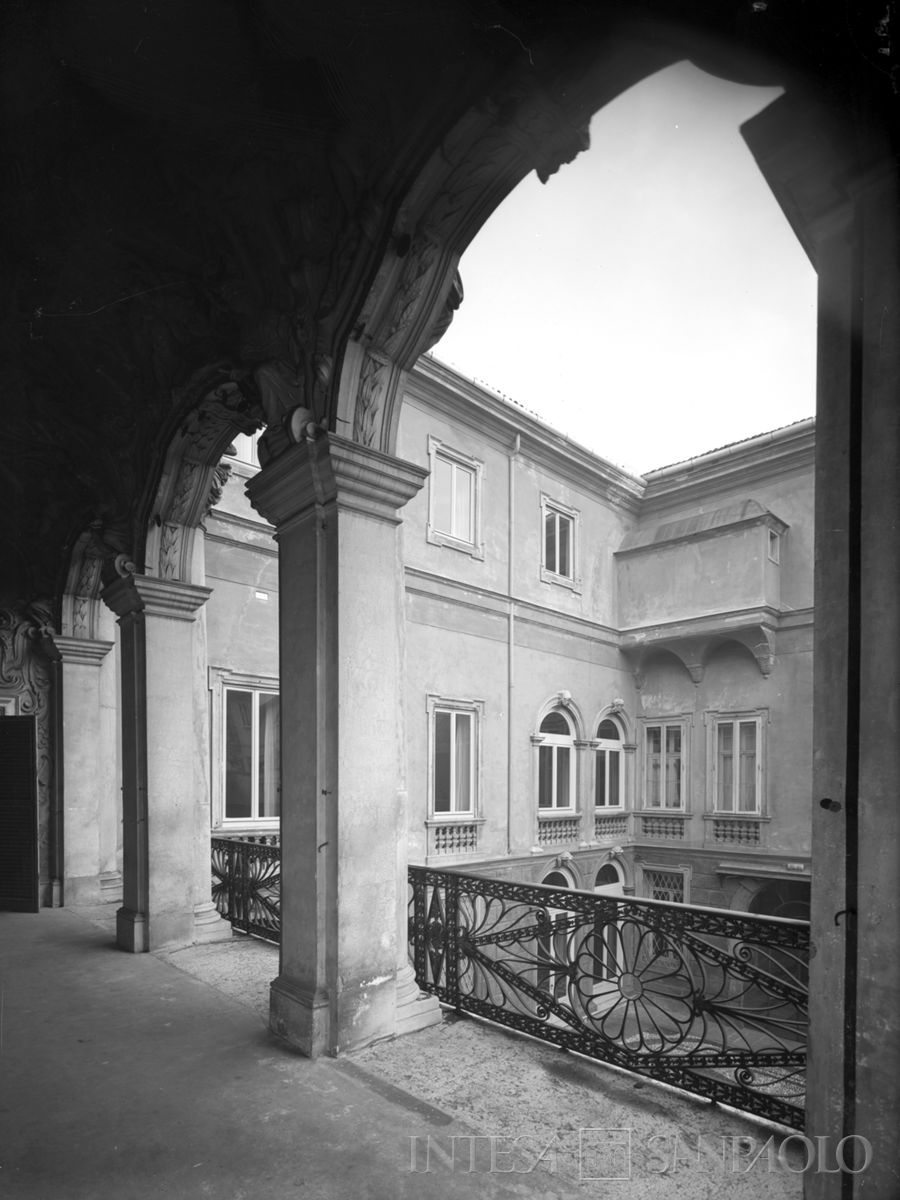 Palazzo Leoni Montanari, primo piano della Loggia d'Ercole, 1956-1976 (Foto Tapparo & Trentin)