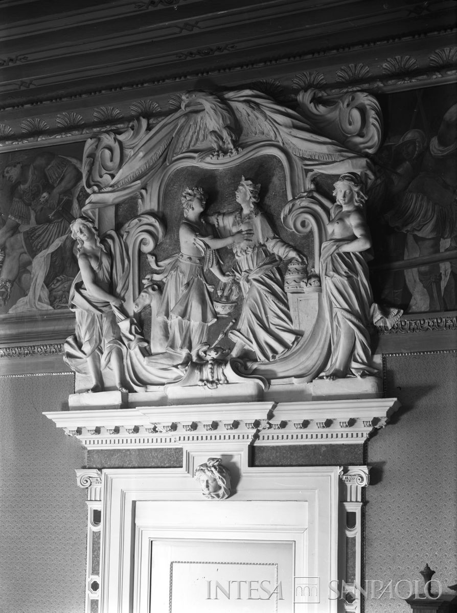 Palazzo Leoni Montanari, particolare della Sala dei Quattro Continenti, raffigurante l'omaggio dell'Asia all'Europa, 1953-1976 (Foto Tapparo & Trentin)