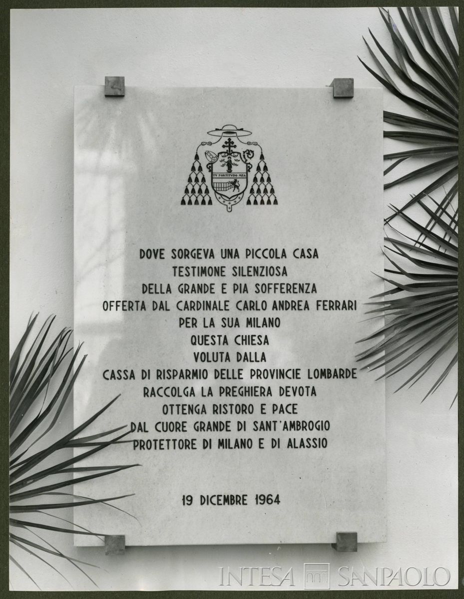 Alassio, Casa al mare, lapide della chiesa, 1964 (fotografo sconosciuto)