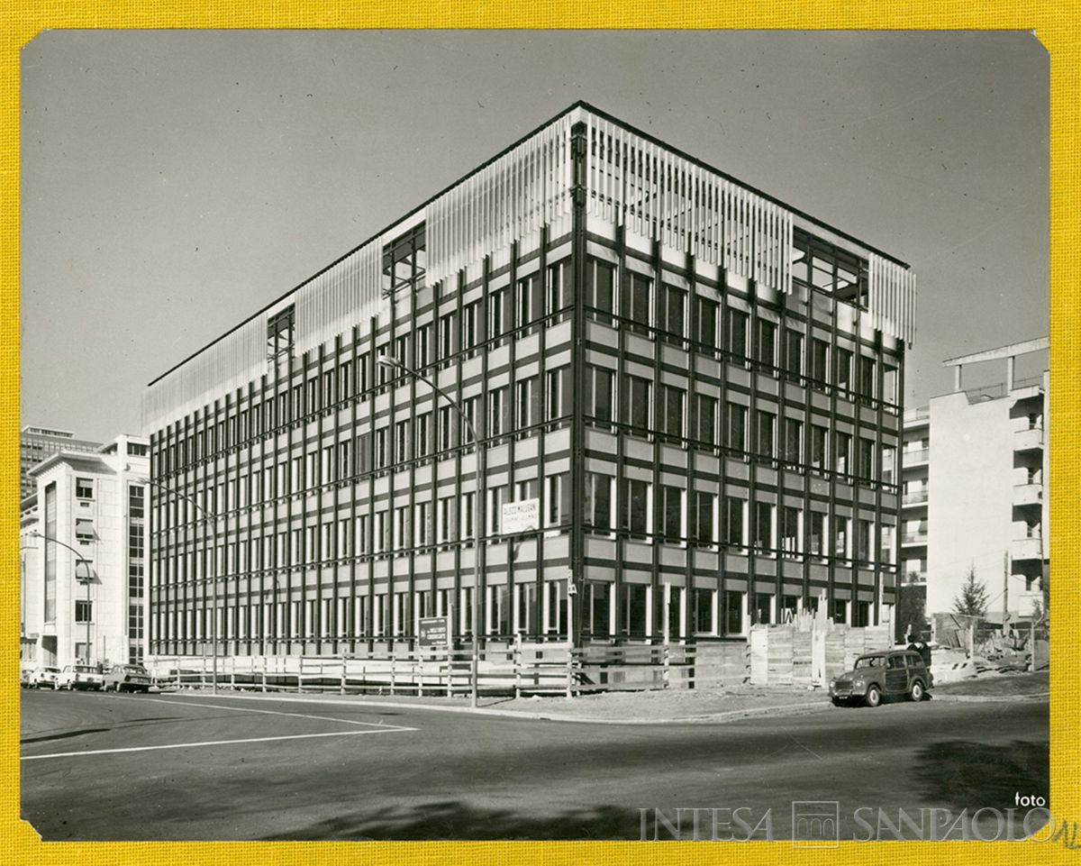 Roma, viale dell'arte 68, dettaglio della fotografia sulla copertina della relazione di collaudo, 1962 (Vasari)