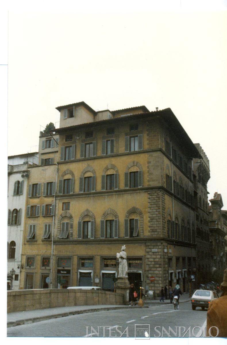 Sede regionale IMI a Firenze, in via Tornabuoni, vista dal Ponte S. Trinità, 1986 (fotografo sconosciuto)