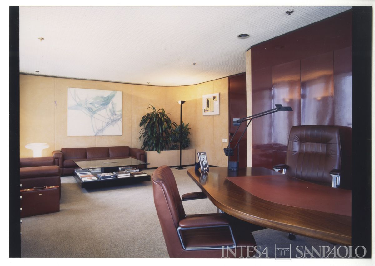 BCI, Hong Kong:  filiale di Edinburgh Tower, Queen's Road Central 15, 1986-1995 (fotografo sconosciuto)