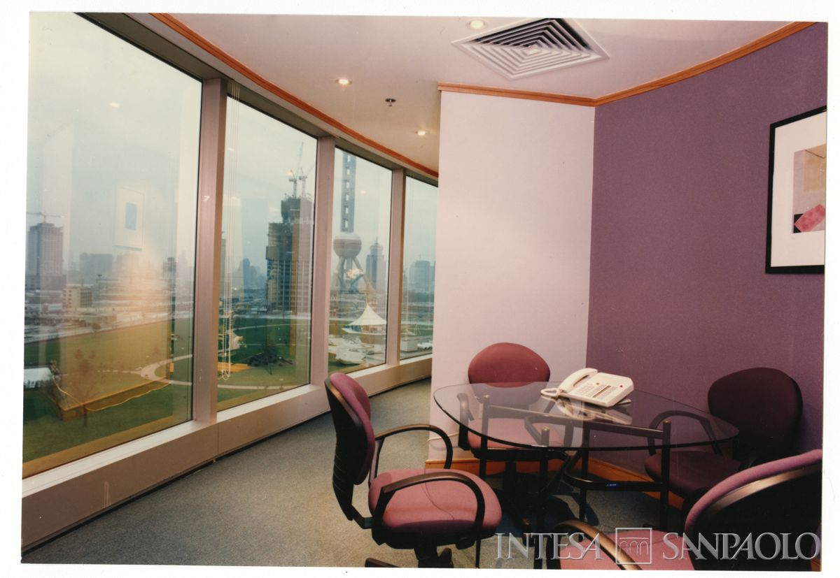 BCI, Shanghai: filiale di China Merchants Tower, Lujiazui Road 66, 1997-1998 (fotografo sconosciuto)