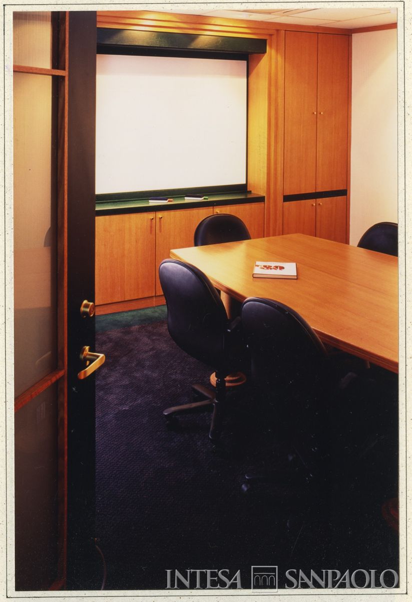 BCI, Taipei: filiale di Hung Kuo Building, Tun Hua North Road 167, 1992-1993 (fotografo sconosciuto)