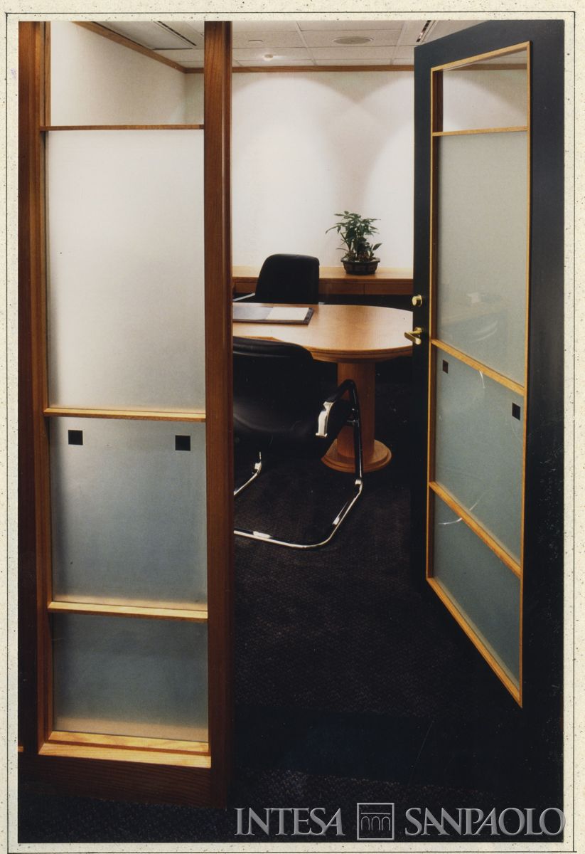 BCI, Taipei: filiale di Hung Kuo Building, Tun Hua North Road 167, 1992-1993 (fotografo sconosciuto)