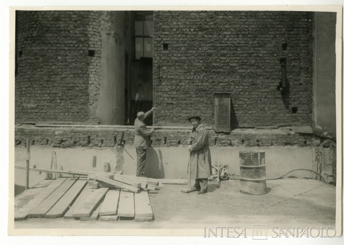 BCI, Istanbul: filiale di Voyvoda Caddesi 53, palazzo Agopyan Han, 1955 (fotografo sconosciuto)