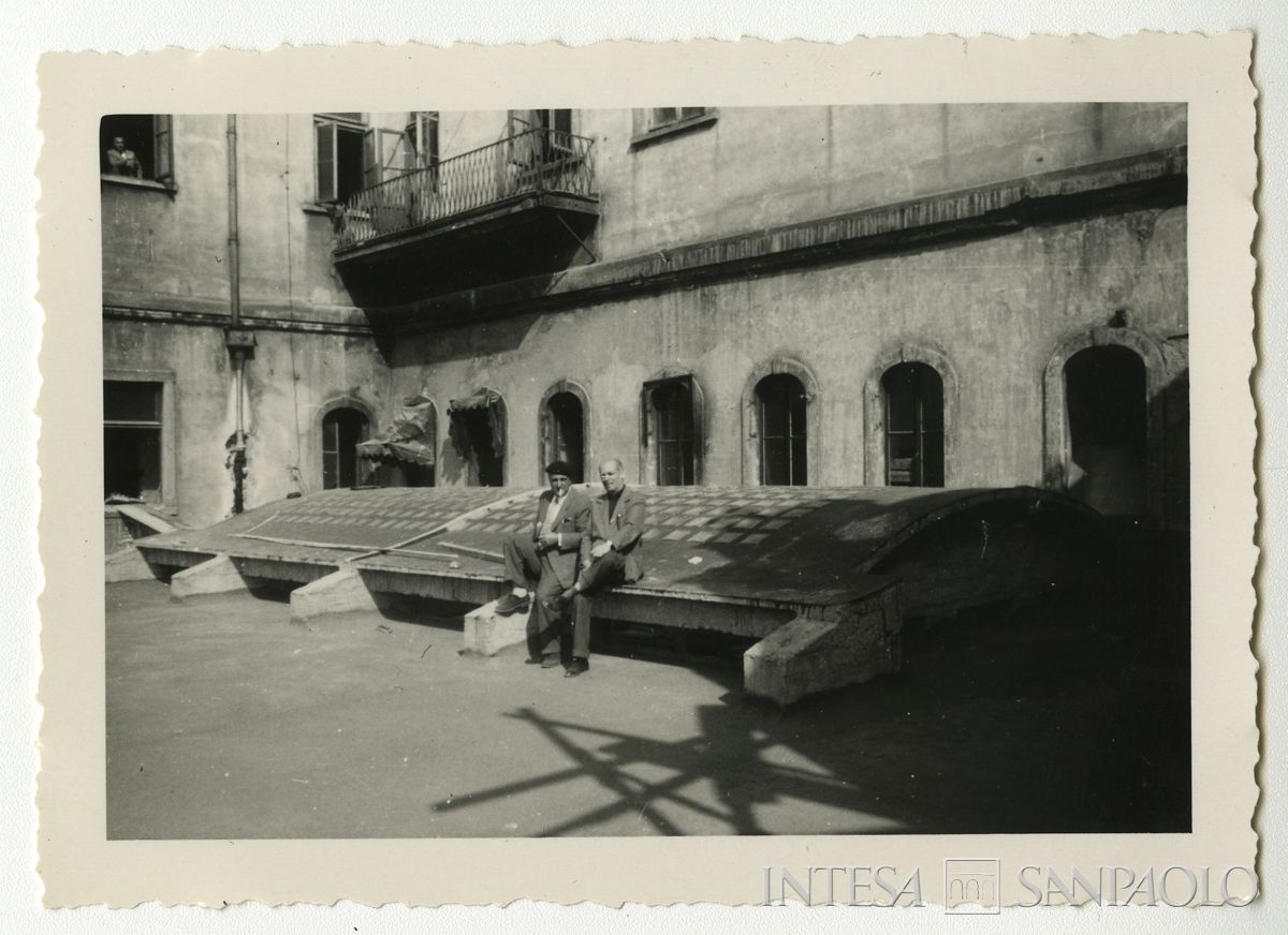 BCI, Istanbul: filiale di Voyvoda Caddesi 53, palazzo Agopyan Han, 1955 (fotografo sconosciuto)