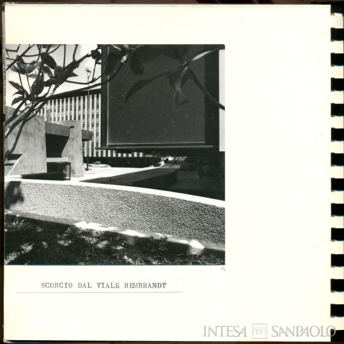 Roma, viale dell'arte 25, scorcio di esterno, [1972-1973] (Tullio Leonori)