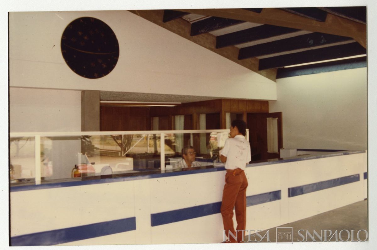 Banco Sudameris Colombia, Cali: agenzia di Yumbo, 1983-1986 (fotografo sconosciuto)
