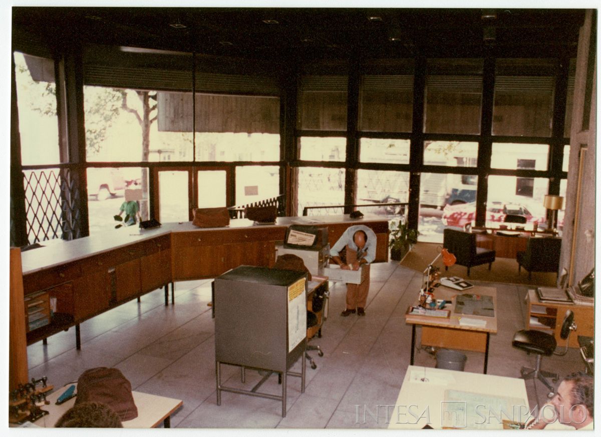 Banca Francese e Italiana per l'America del Sud, Montevideo: agenzia di Aguada, 1979 (fotografo sconosciuto)