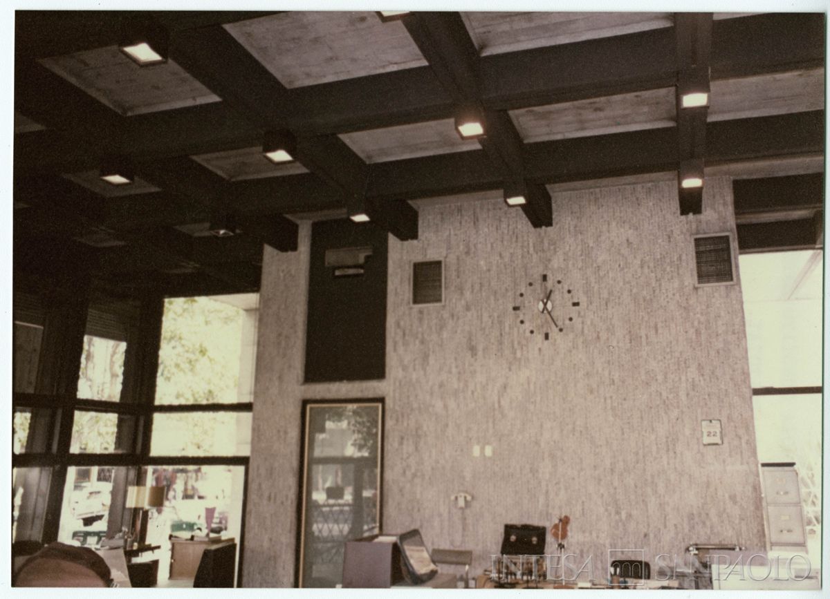 Banca Francese e Italiana per l'America del Sud, Montevideo: agenzia di Aguada, 1979 (fotografo sconosciuto)