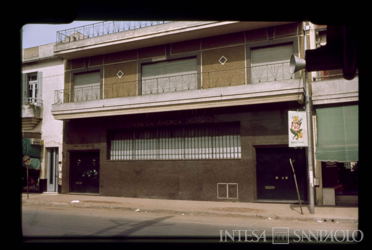 Banca Francese e Italiana per l'America del Sud, Villa Ballaster: situazione dell'edificio prima del rifacimento, anni 1970-1980 (fotografo sconosciuto)