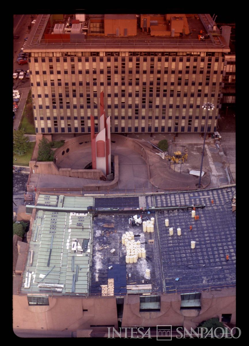 IMI, Roma (Eur), sede di viale dell'Arte 25, 1993 (fotografia di Angelo Turetta)