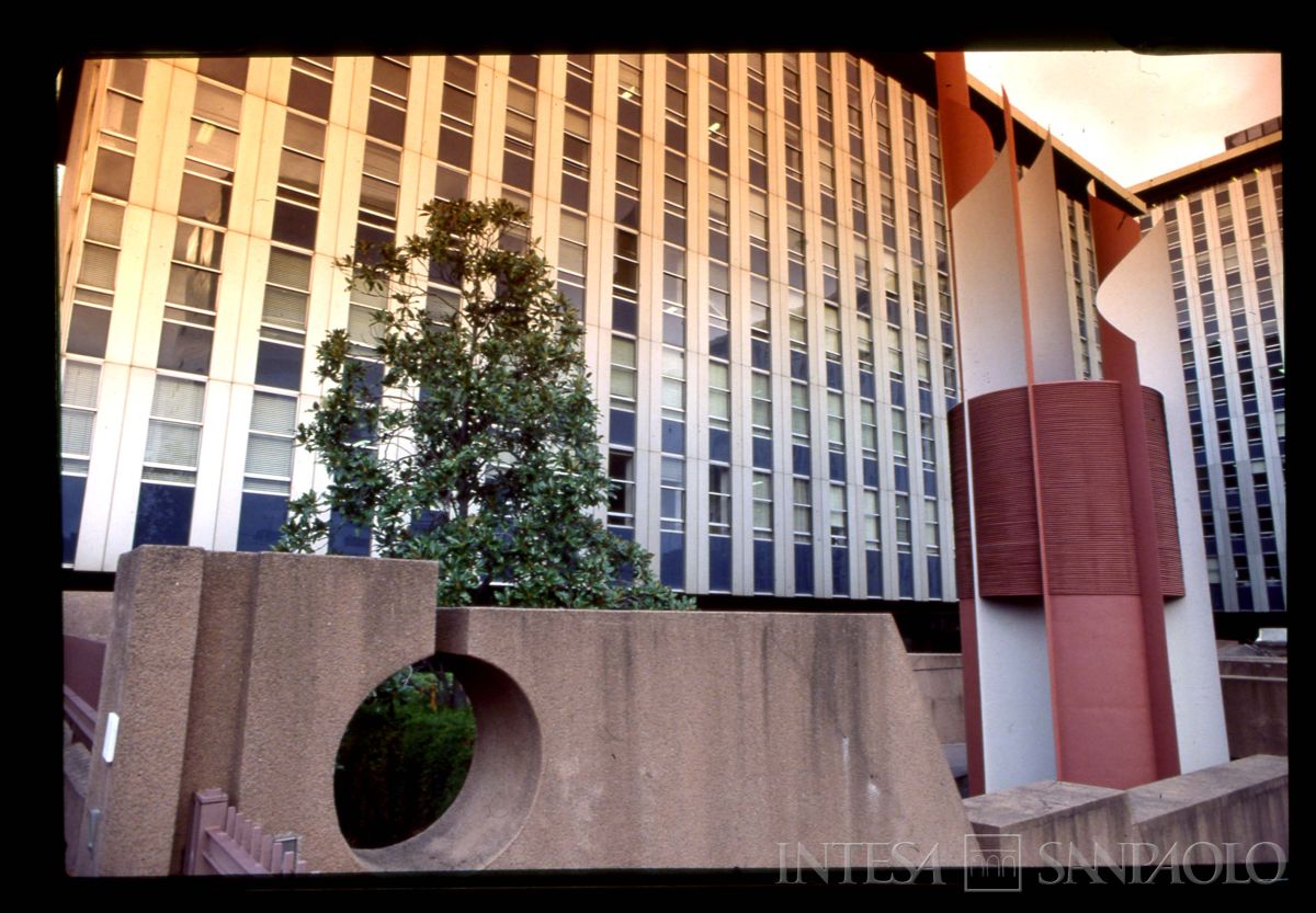 IMI, Roma (Eur), sede di viale dell'Arte 25, 1993 (fotografia di Angelo Turetta)