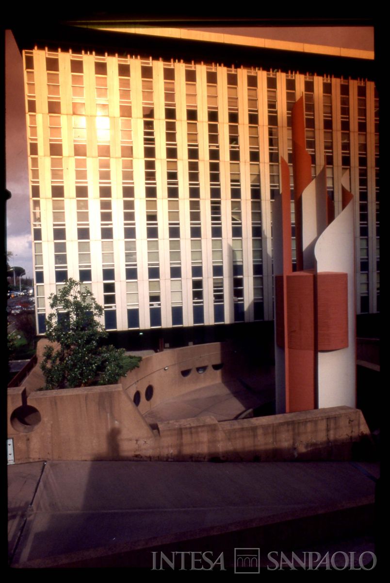 IMI, Roma (Eur), sede di viale dell'Arte 25, 1993 (fotografia di Angelo Turetta)