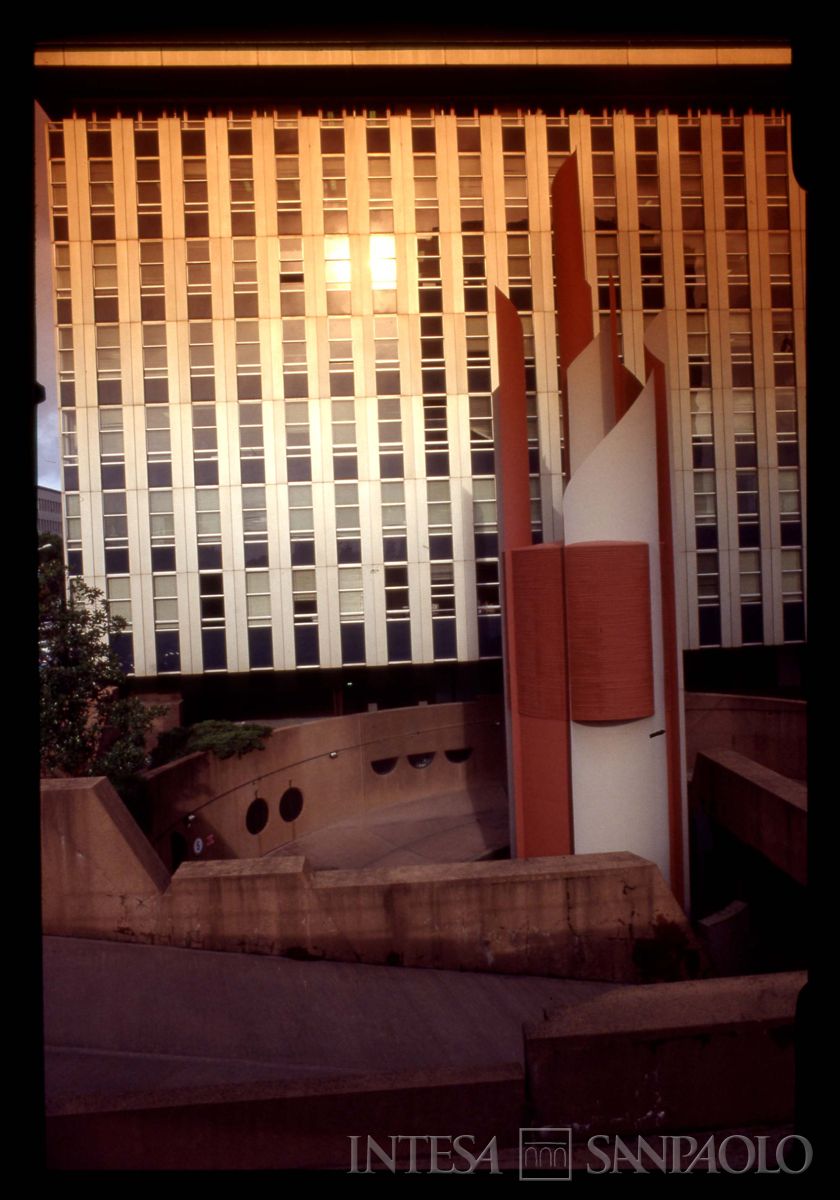 IMI, Roma (Eur), sede di viale dell'Arte 25, 1993 (fotografia di Angelo Turetta)