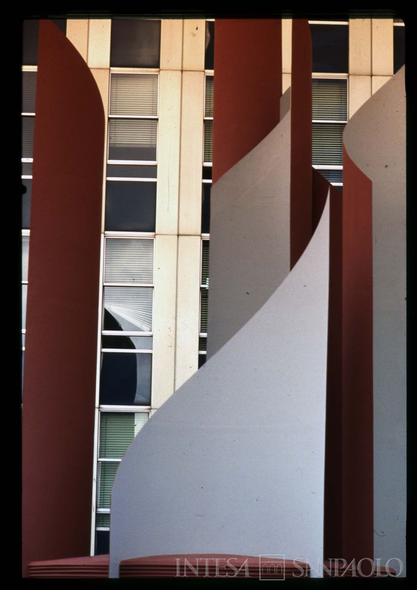 IMI, Roma (Eur), sede di viale dell'Arte 25, 1993 (fotografia di Angelo Turetta)