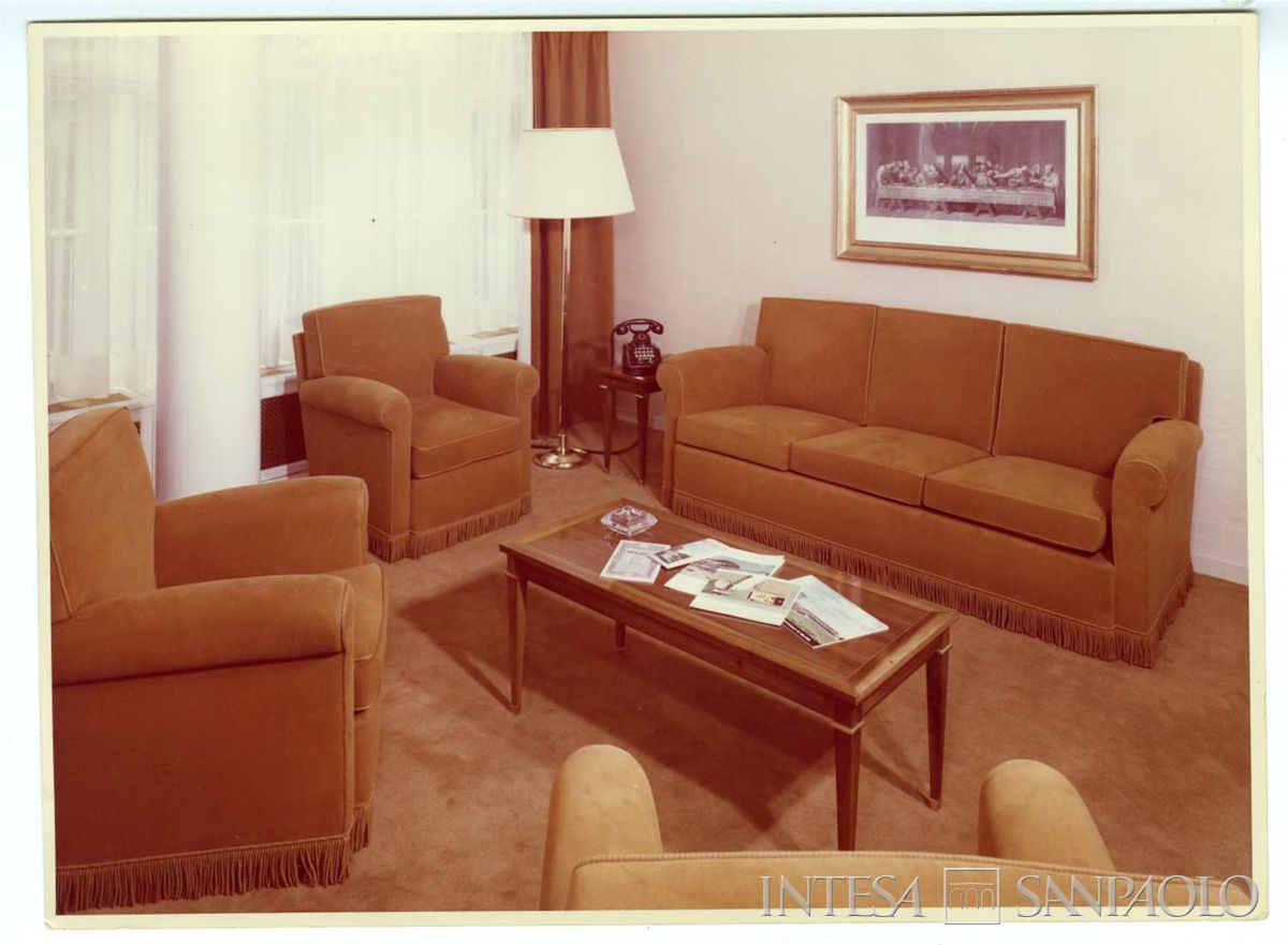 Cariplo, Bruxelles: ufficio di rappresentanza di Square de Meeûs 14, 1963-1968 (foto di Les frères Némerlin)