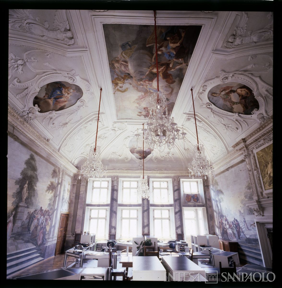 BCI, Bolzano: succursale di Palazzo Menz, Via della Mostra 2, anni 1980 (foto di Giambattista Chiodi)