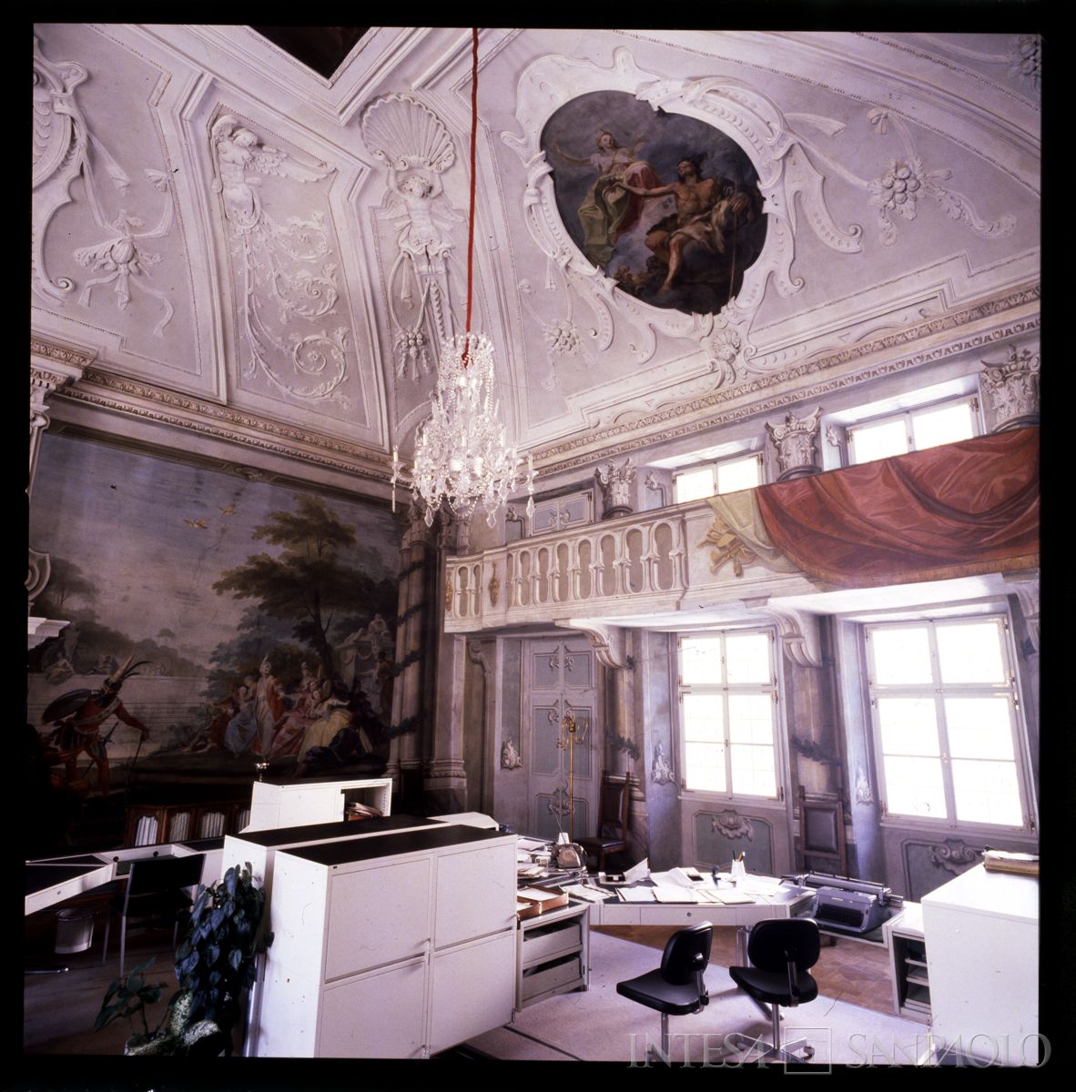 BCI, Bolzano: succursale di Palazzo Menz, Via della Mostra 2, anni 1980 (foto di Giambattista Chiodi)