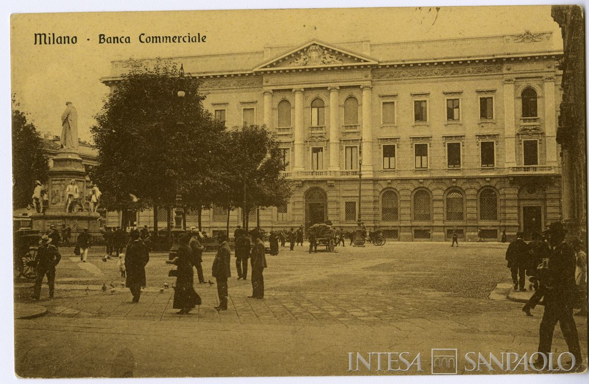 Palazzo di piazza della Scala 6, esterno in cartolina postale, 1913 (fotografo sconosciuto)