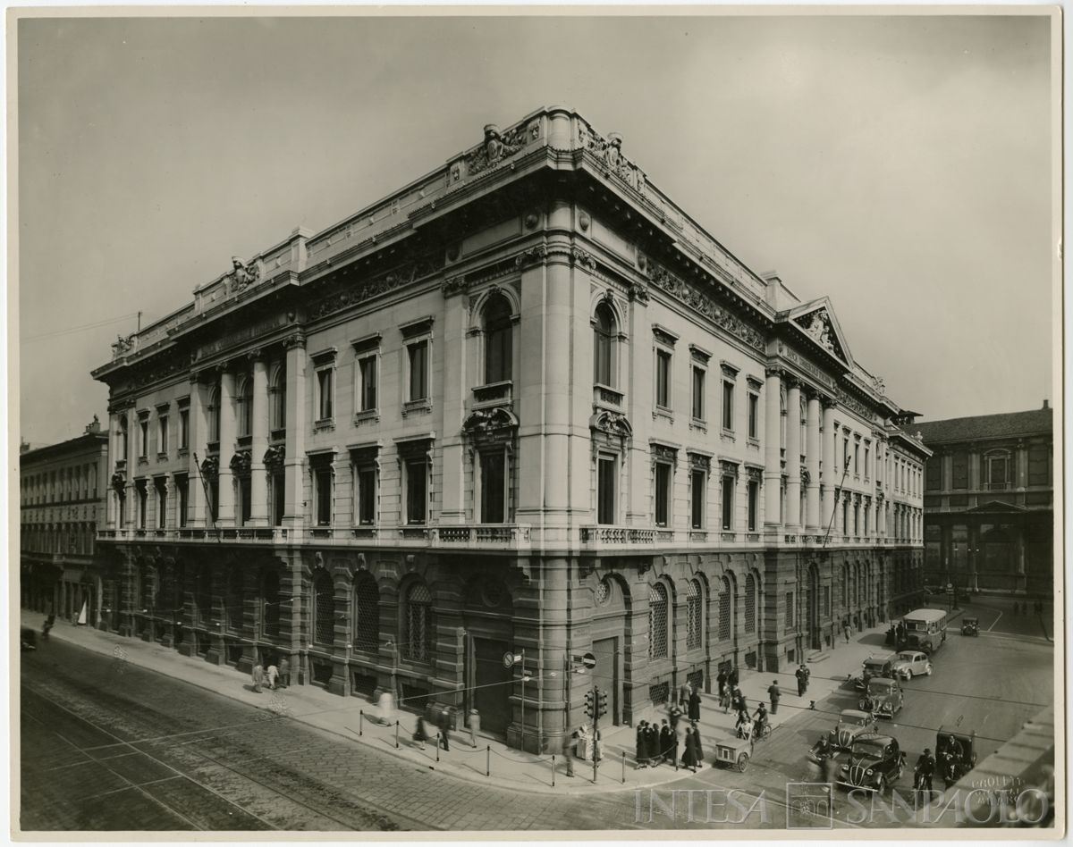 Palazzo di piazza della Scala 6, esterno, anni 1930 (Antonio Paoletti)