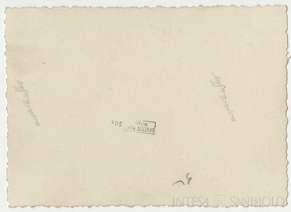 Società Anonima Molino Felice Saini, Cressa (Novara), vista notturne dello stabilimento, 1937 (Erberto Rüedi), verso