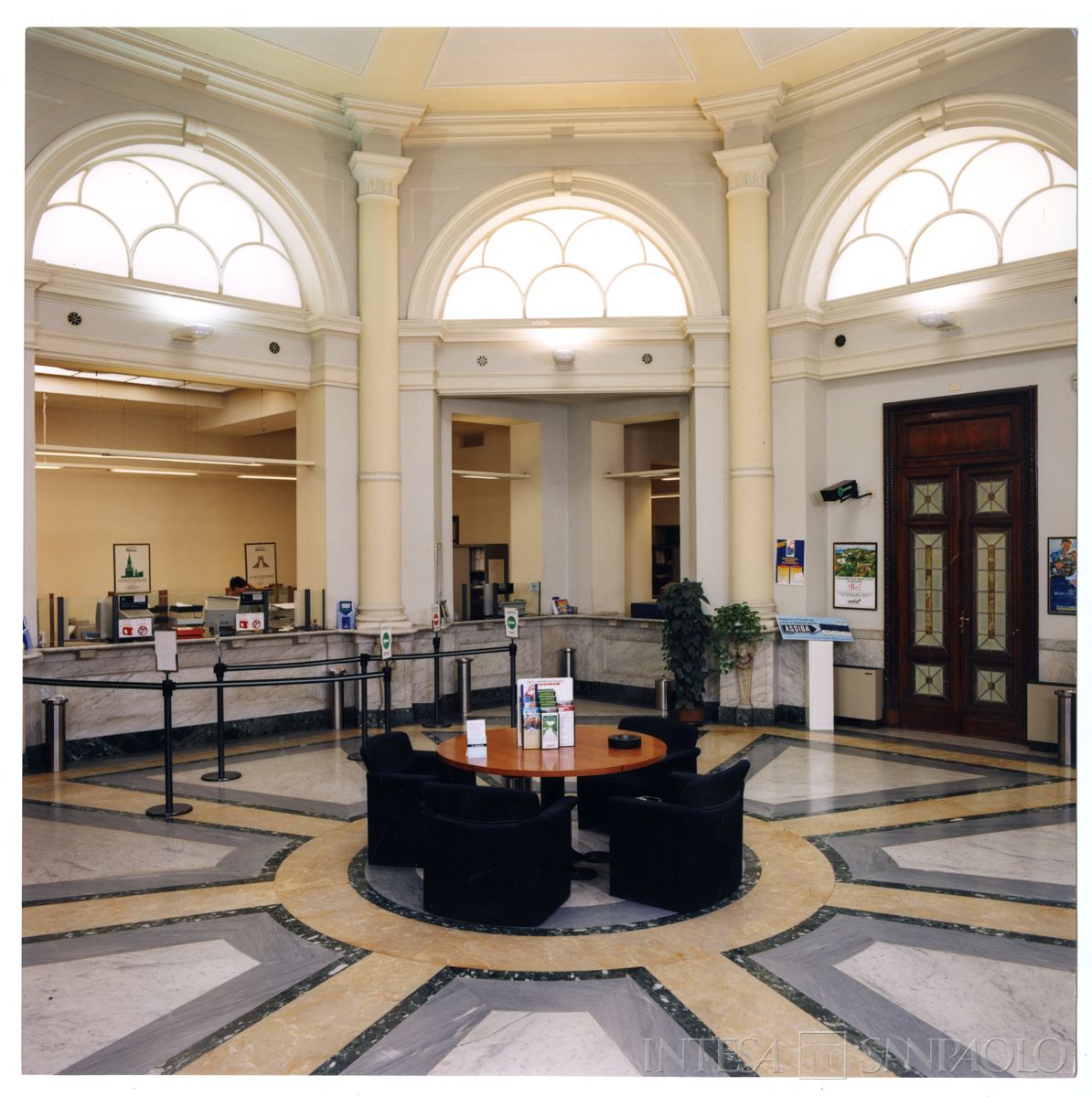 BCI, Roma: agenzia n. 10 di Via del Plebiscito 112, anni 1990 (fotografo sconosciuto)