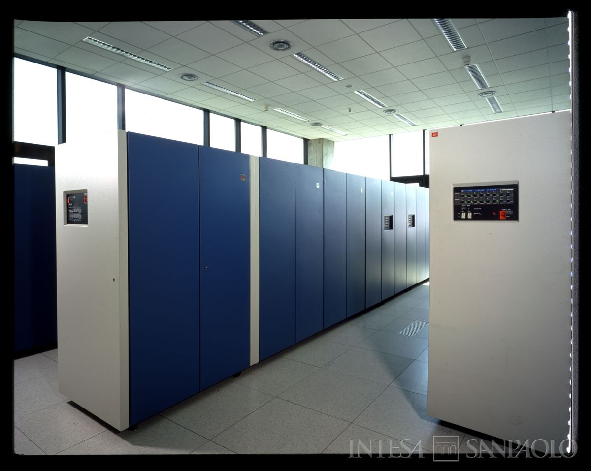 BCI, Milano: Servizio organizzazione e Information Technology (I.T), Via Sile, fine anni 1980 (foto di Immagine S.a.s)