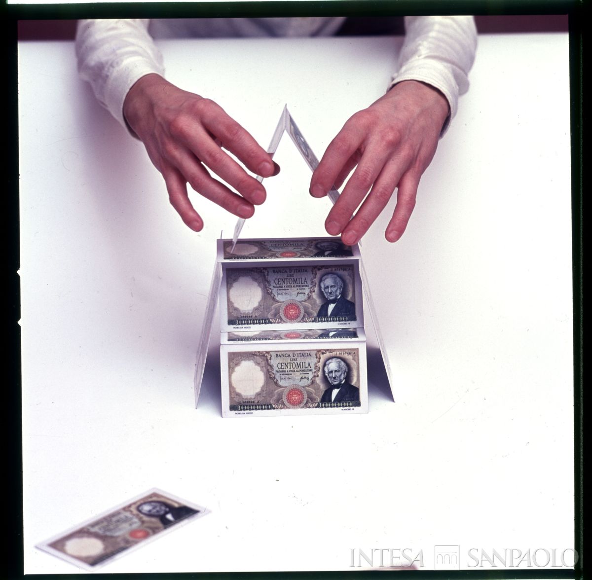 BCI: banconote da centomila lire, anni 1970-1980 (fotografo sconosciuto)