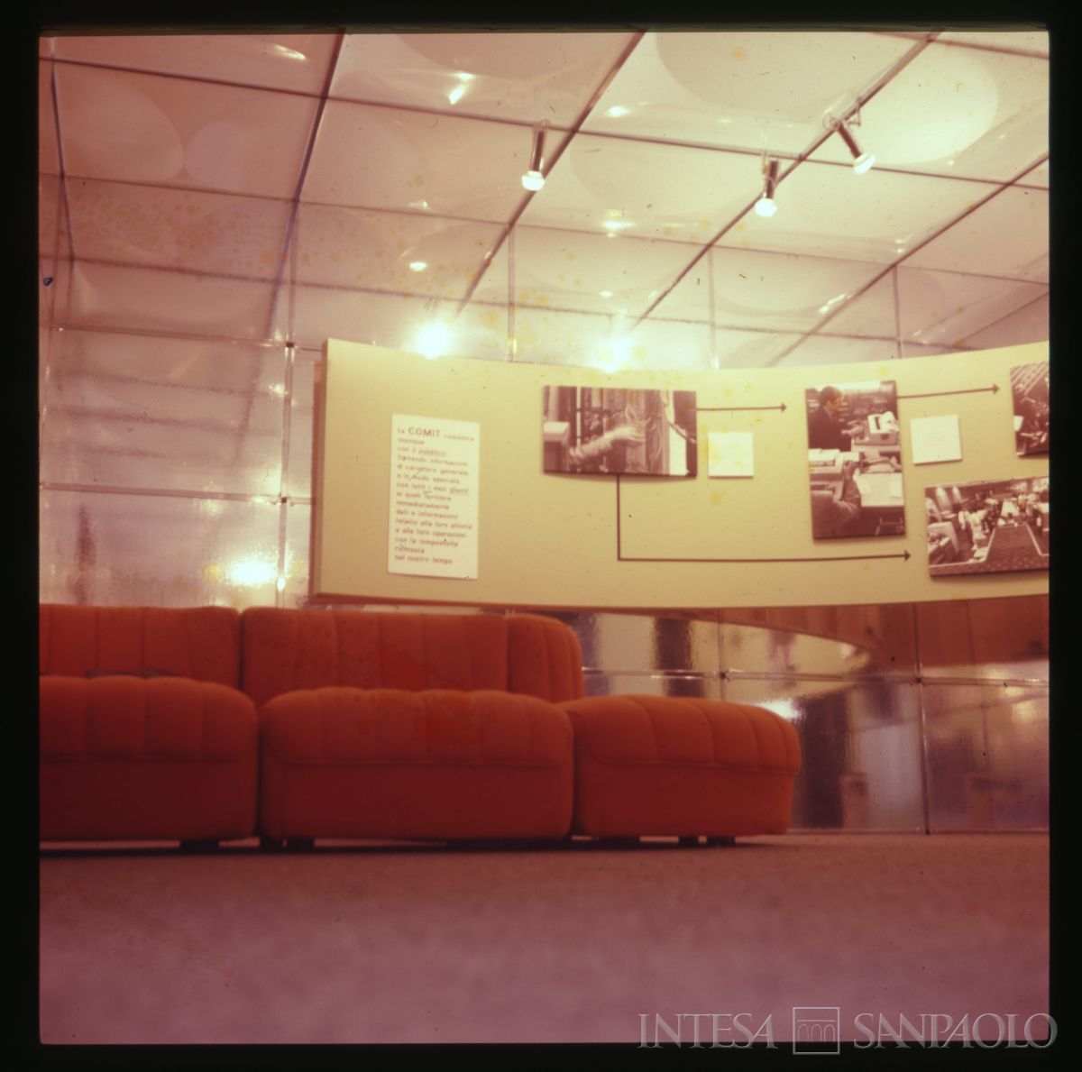 BCI, stand presso Mostra Biennale della pubblicità di Roma, 25 giugno 1972 - 29 giugno 1972 (fotografo sconosciuto)