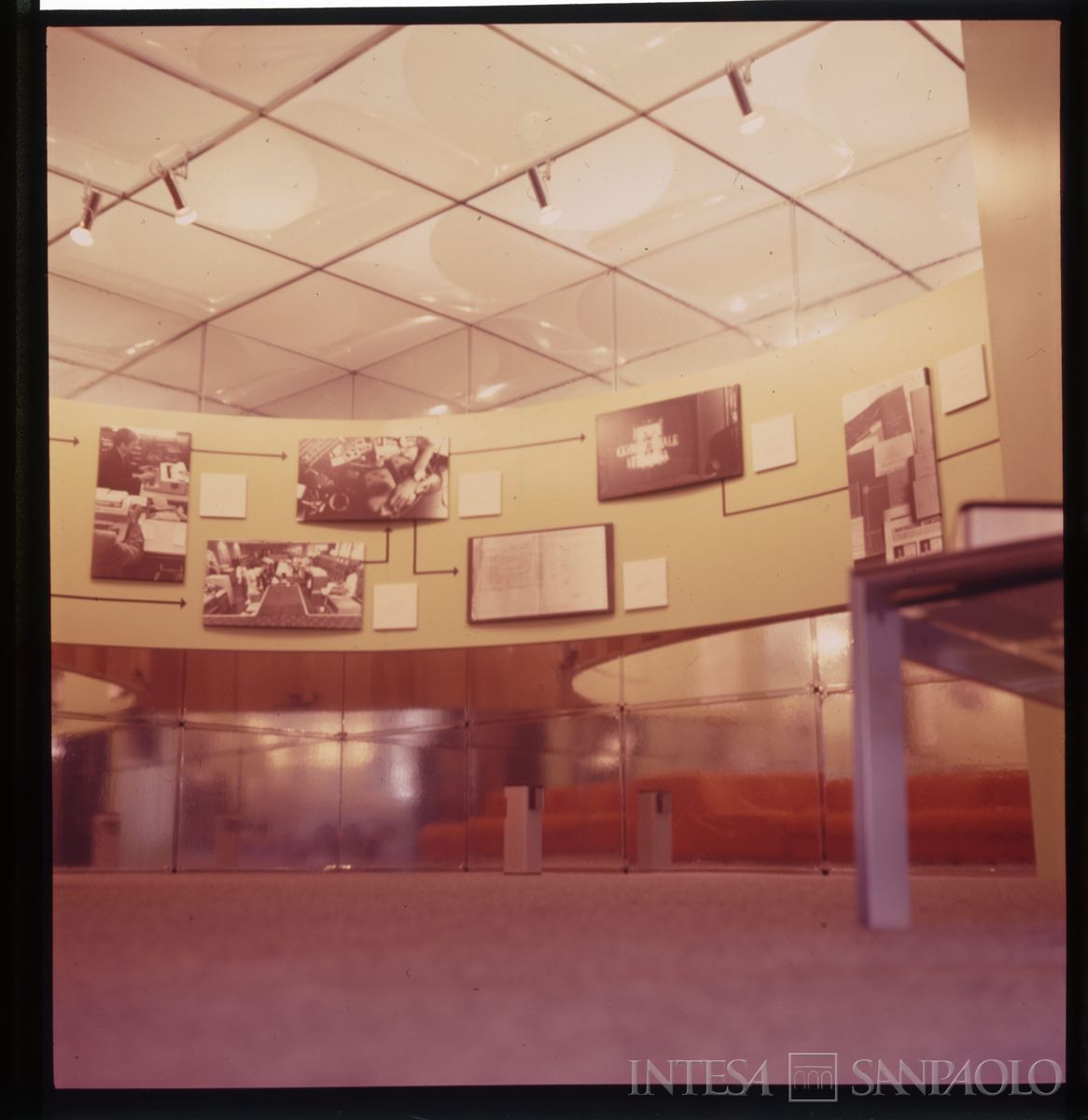 BCI, stand presso Mostra Biennale della pubblicità di Roma, 25 giugno 1972 - 29 giugno 1972 (fotografo sconosciuto)