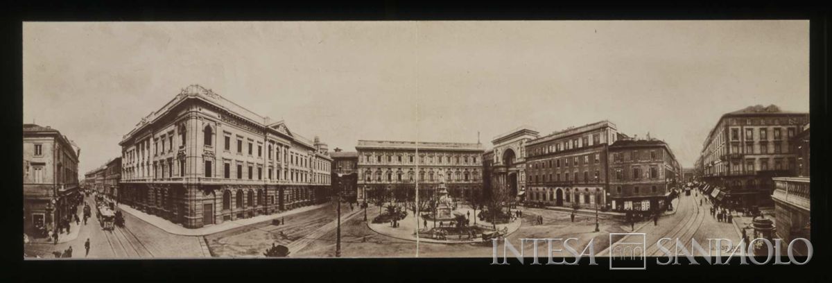 Palazzo di piazza della Scala 6, panoramica di piazza della Scala, anni Dieci (Luigi Stucchi)