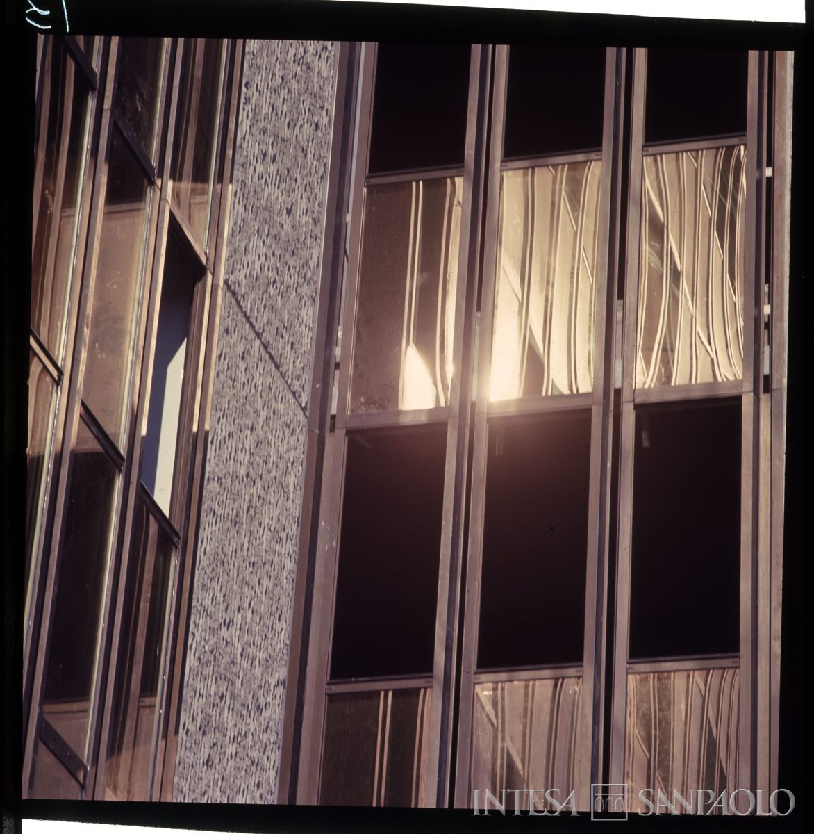 Cariplo, Centro Elettronico (C.E.): Milano, Via Lorenteggio, luglio 1979 - febbraio 1980 (fotografo sconosciuto)