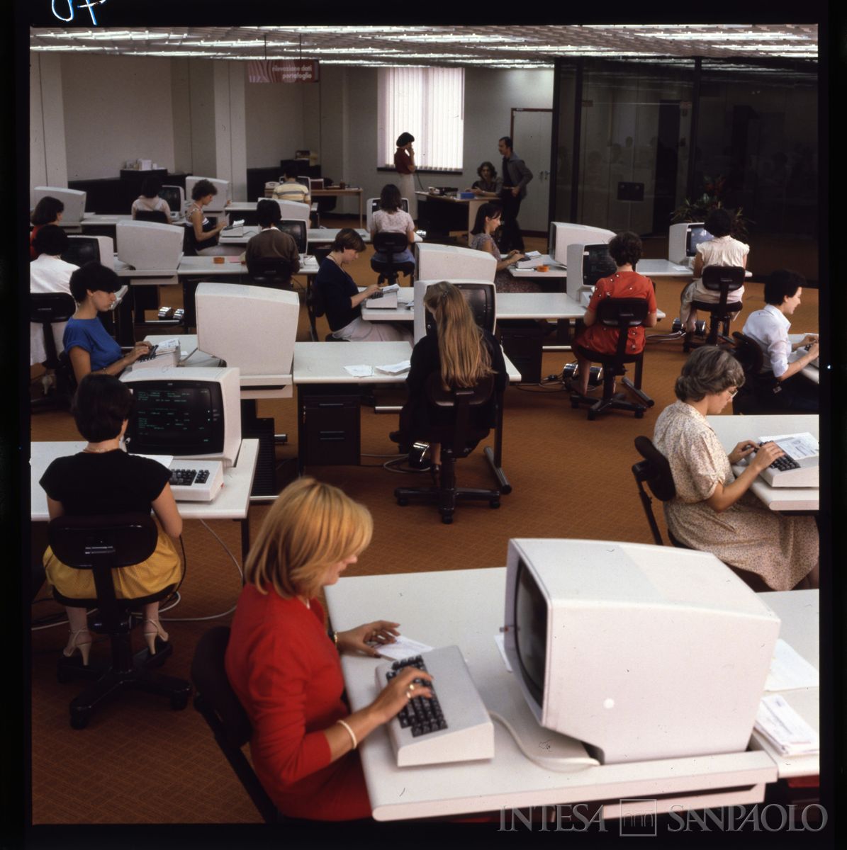 Cariplo, Centro Elettronico (C.E.): Milano, Via Lorenteggio, luglio 1979 - primi anni 1980 (foto di Mario La Porta)
