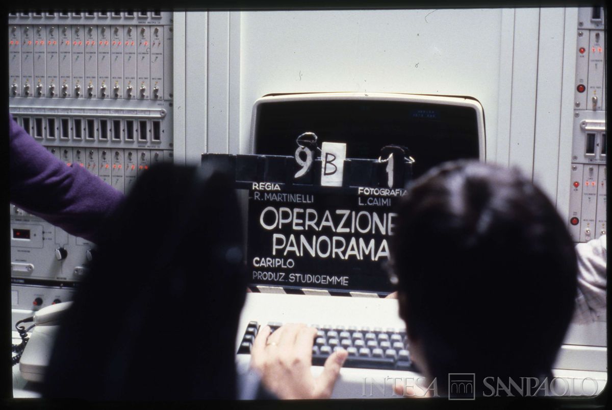 Backstage delle riprese del video "Operazione Panorama" (regia di Renzo Martinelli), post 1979 (fotografo sconosciuto)