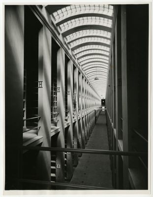 BCI, Parma: Centro Amministrativo Elettronico (C.A.E.), 1941-1945 (foto Photorapid)