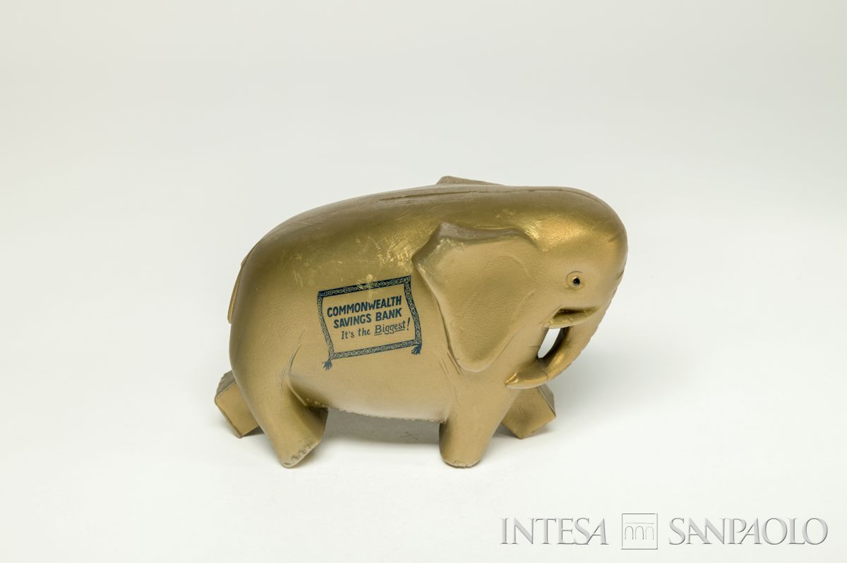 Australia, Commonwealth Savings Bank of Australia, salvadanaio a forma di elefante, anni 1960