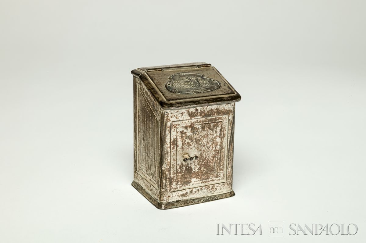 [Austria], Salvadanaio a forma di cassaforte, anni 1930