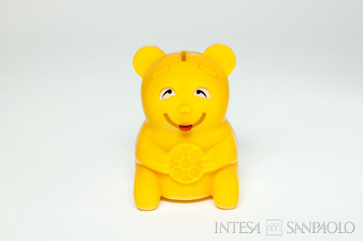 Corea del Sud, 조흥은행 - Chohung Bank, salvadanaio a forma di orsetto, anni 1960