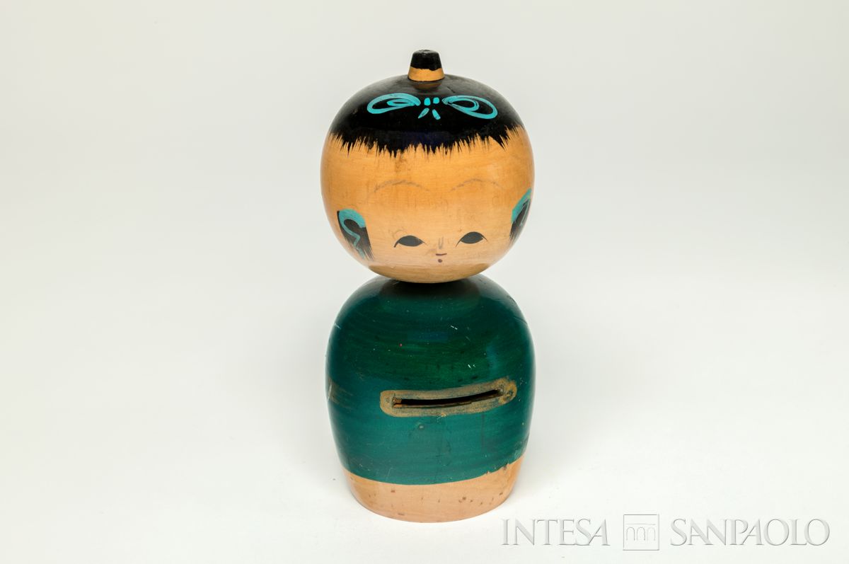 Giappone, [Postal Savings Bureau], salvadanio a forma di bambola Kokeshi, 1960 ca. - 1967