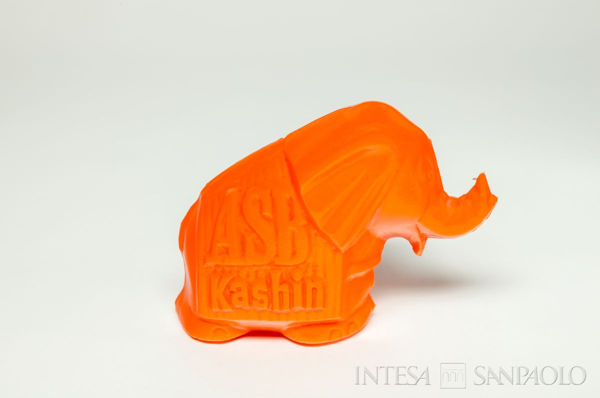 Nuova Zelanda, ASB Bank - Auckland Savings Bank, salvadanaio a forma di elefante "Kashin", 1964 - 1969 ca.