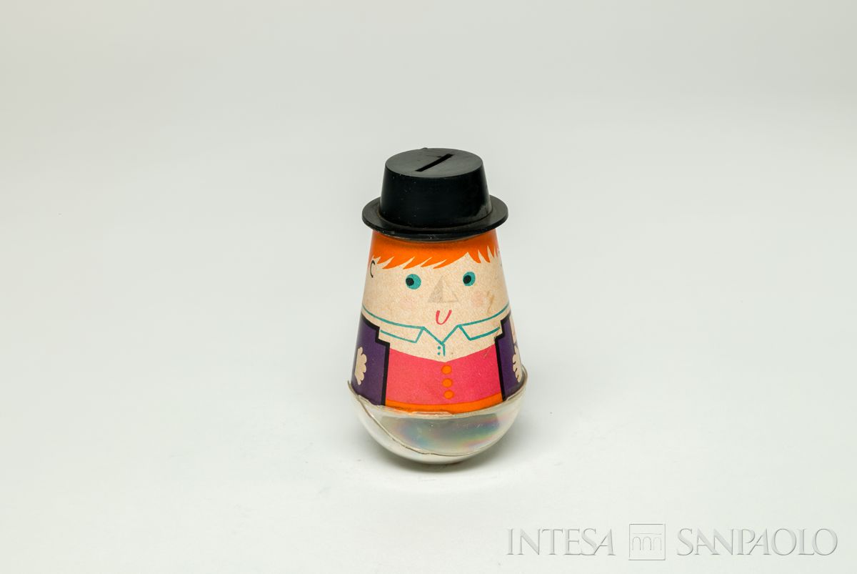 Svezia, Stockholms Sparbank, salvadanaio a forma di uomo in abiti popolari svedesi, anni 1960