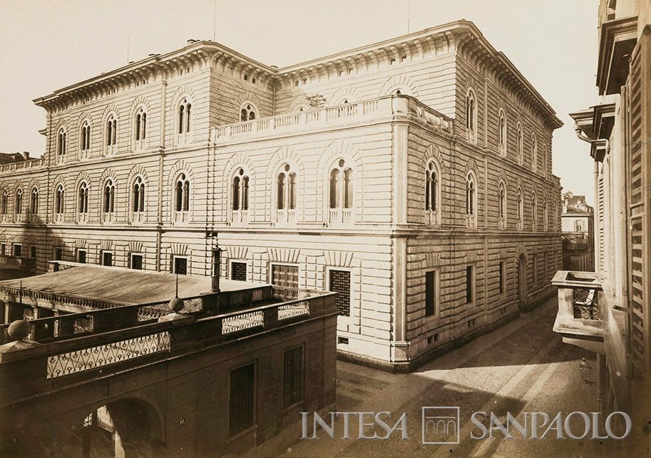 Pompeo Pozzi, la nuova sede della Cassa di Risparmio delle Provincie Lombarde (arch. Balzaretti) a Milano su via Monte di Pietà, 1872